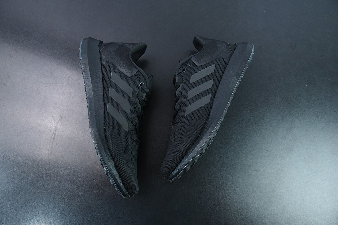 阿迪达斯 Pureboost 21 PB21代 爆米花大底 运动休闲跑步鞋 货号:GY5095
