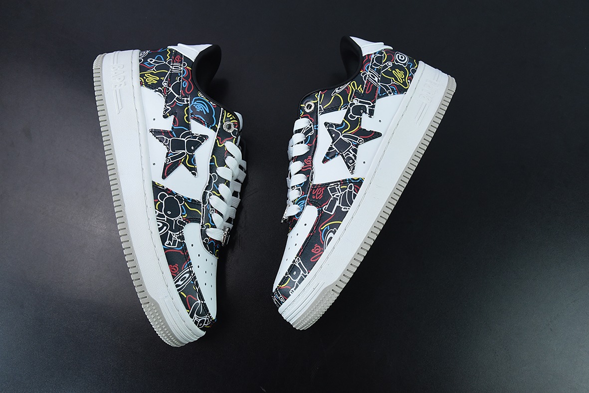 Medicom Toy Exhibition x Bape STA "BE@RCAMO"暴力熊联名款男女同款运动鞋