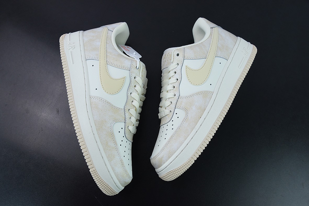 Nk Air Force 1 Low ’07 岩石杏色 空军一号低帮休闲板鞋 货号：KP6936-669