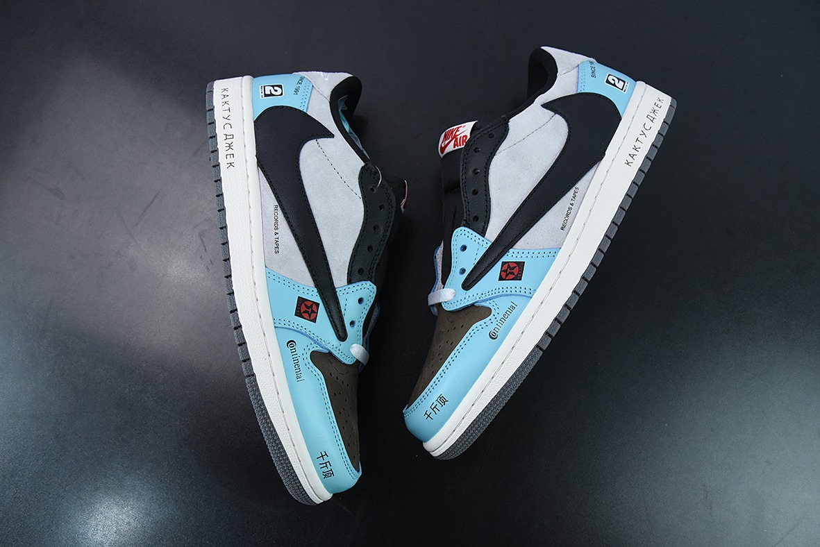 Travis Scott x Air Jordan 1 Low  灰黑蓝/千斤顶倒钩低帮 货号：DM7866-009