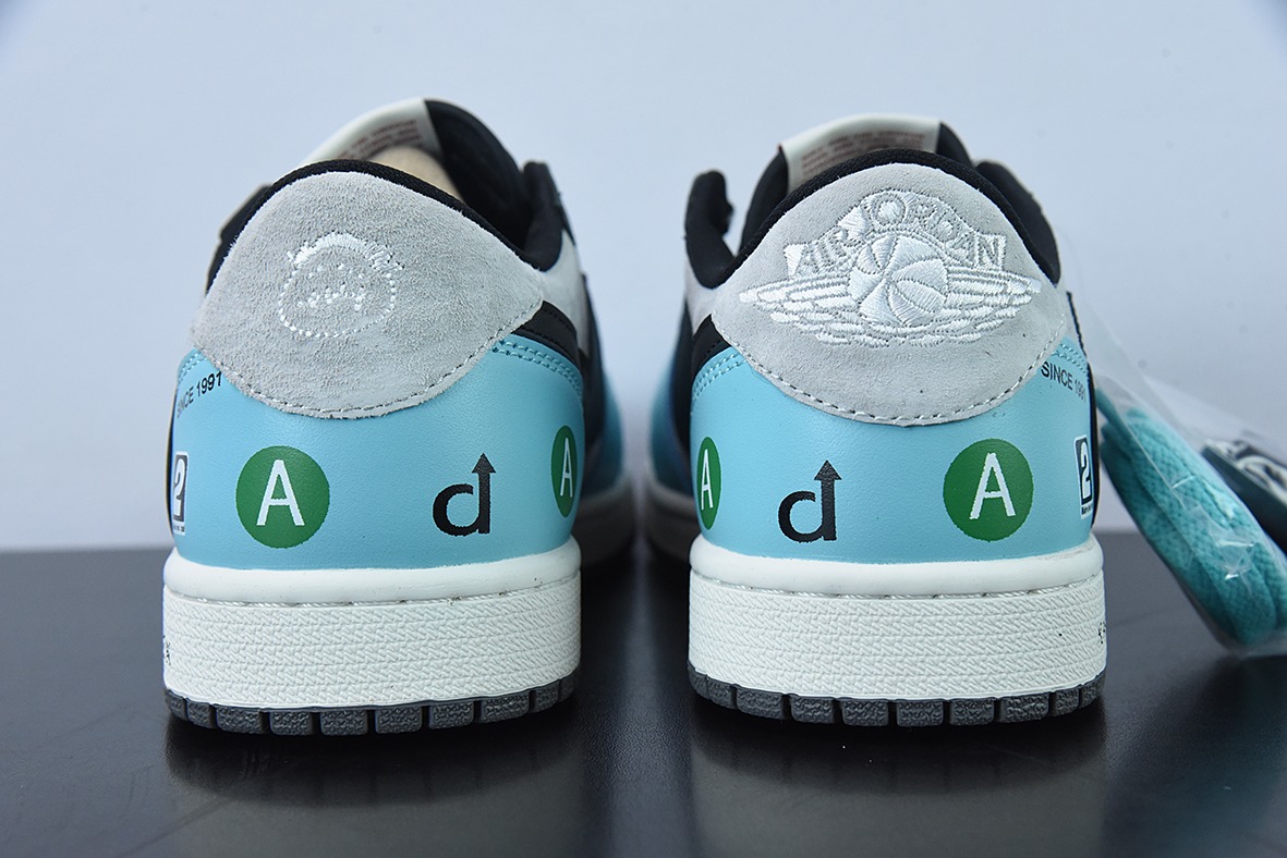 Travis Scott x Air Jordan 1 Low  灰黑蓝/千斤顶倒钩低帮 货号：DM7866-009
