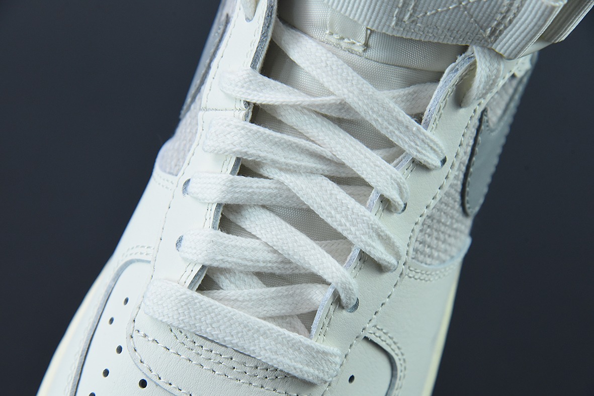 Nike Air Force 1 High 07 "Vintage Sail" 复古乳白高帮男子篮球鞋 货号:DM0209 100