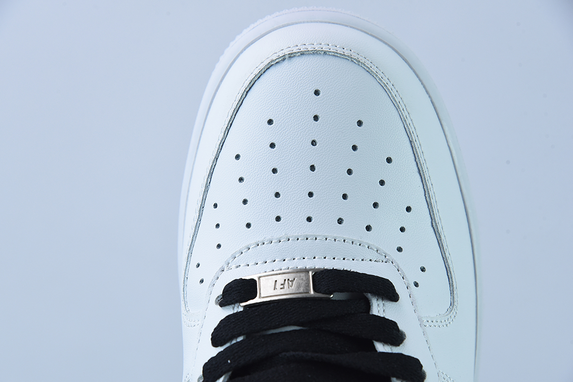 Nike Air Force 1 '07 Low 白黑黄笑脸低帮男女同款运动鞋 货号：DO5220-176