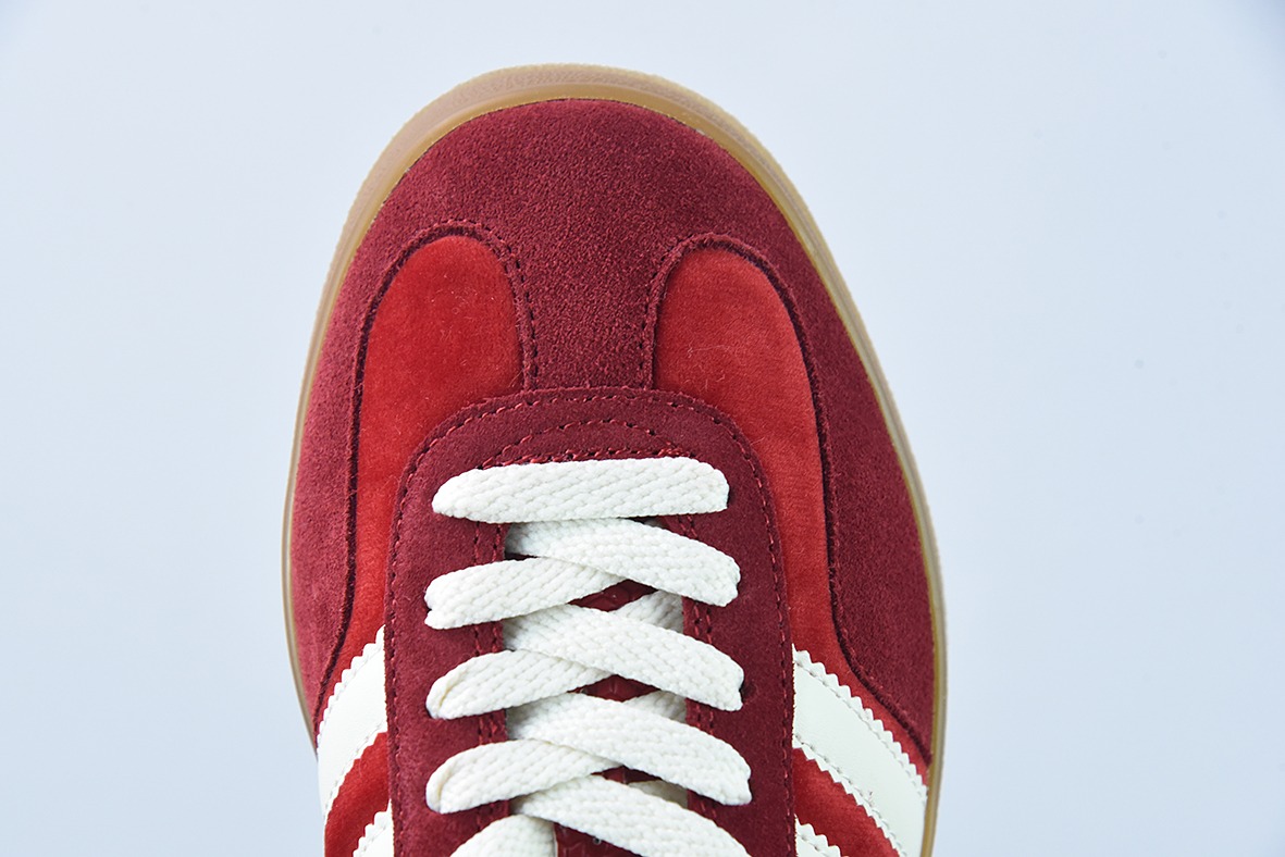 古驰Gucci x 德国运动品牌阿迪达斯Adidas Originals Gazelle"Esquisite Gucci"羚羊系列红色天鹅绒