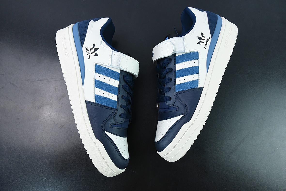 Adidas Originals Forum 84 Low 海军蓝低帮休闲板鞋 入秋必备潮品 货号 GX2162