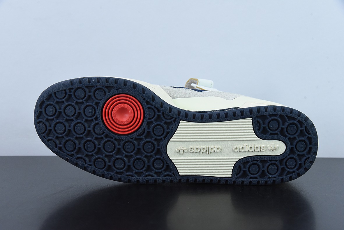adidas Forum 84 Low 三叶草低邦 经典魔术贴复古板鞋 男女潮流头层皮休闲鞋官方货号: GZ6427