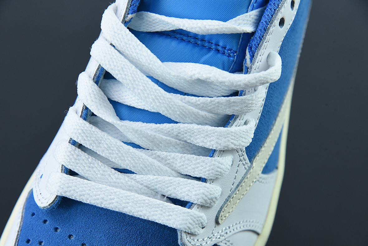 Fragment x Travis Scott x Air Jordan 1 Low 三方联名倒钩低帮休闲板鞋原盒出货货号:CQ4277 212