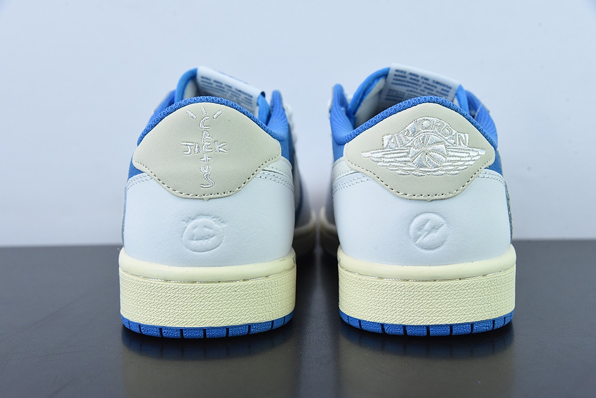 Fragment x Travis Scott x Air Jordan 1 Low 三方联名倒钩低帮休闲板鞋原盒出货货号:CQ4277 212