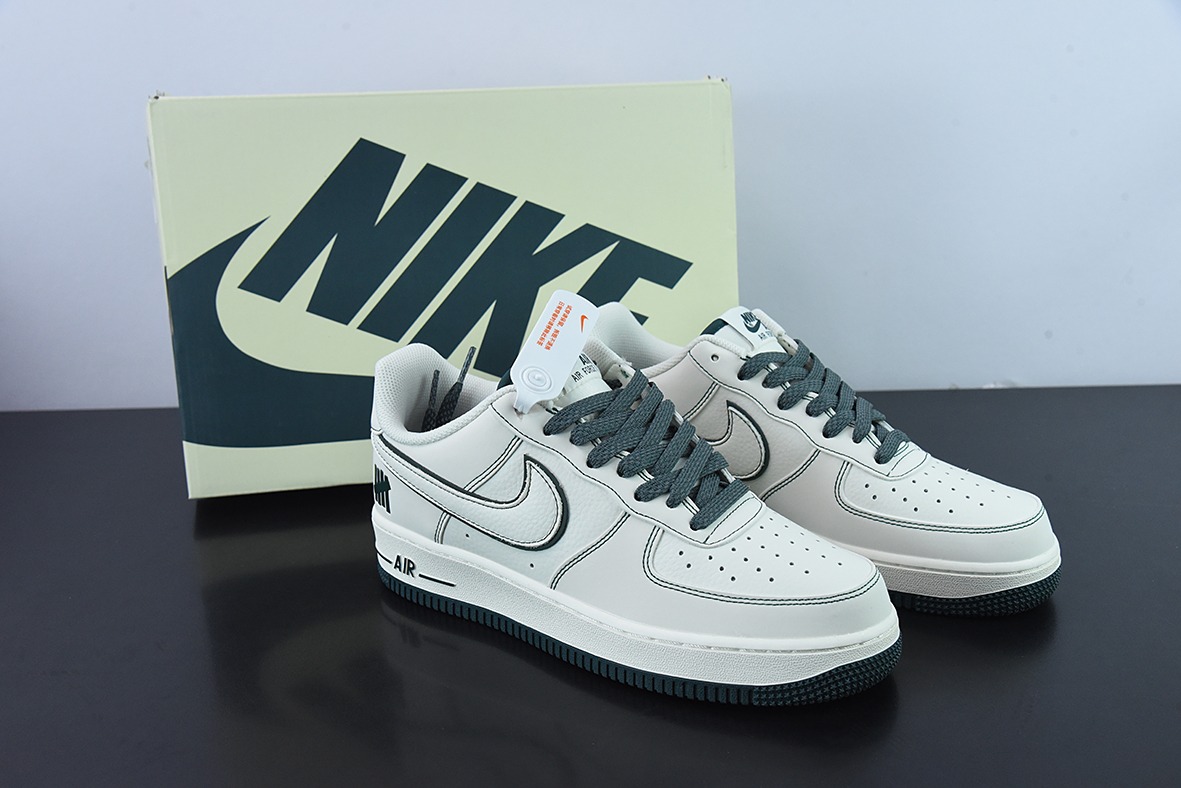 Undefeated x Nike Air Force 1 Low 米绿色 空军一号低帮货号:UN3699-066