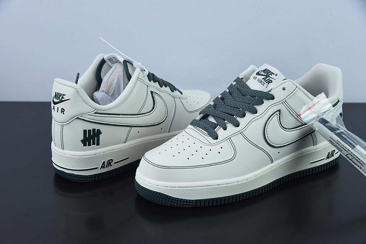 Undefeated x Nike Air Force 1 Low 米绿色 空军一号低帮货号:UN3699-066