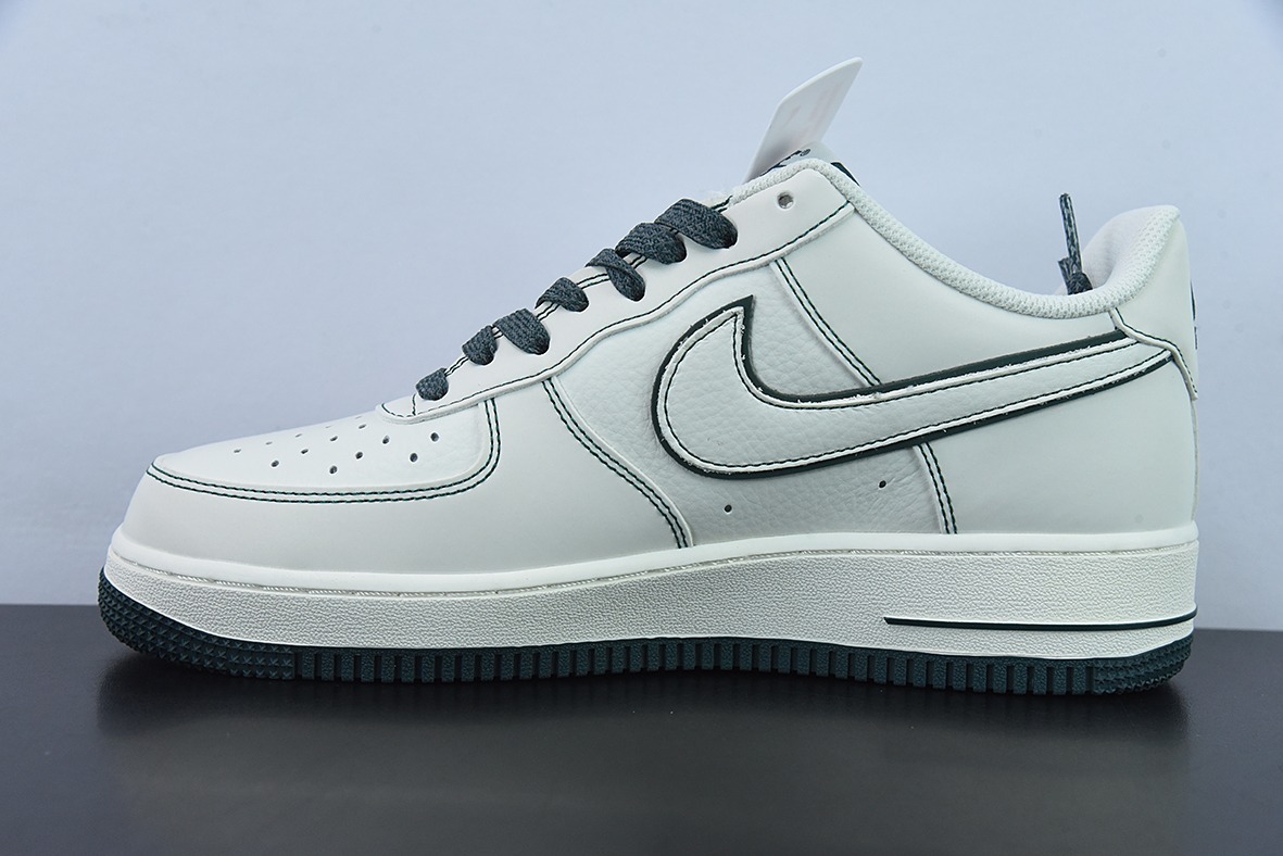 Undefeated x Nike Air Force 1 Low 米绿色 空军一号低帮货号:UN3699-066