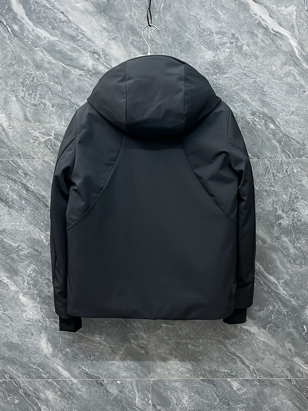 2022秋冬Mon*ler Grenble压胶滑雪羽绒服