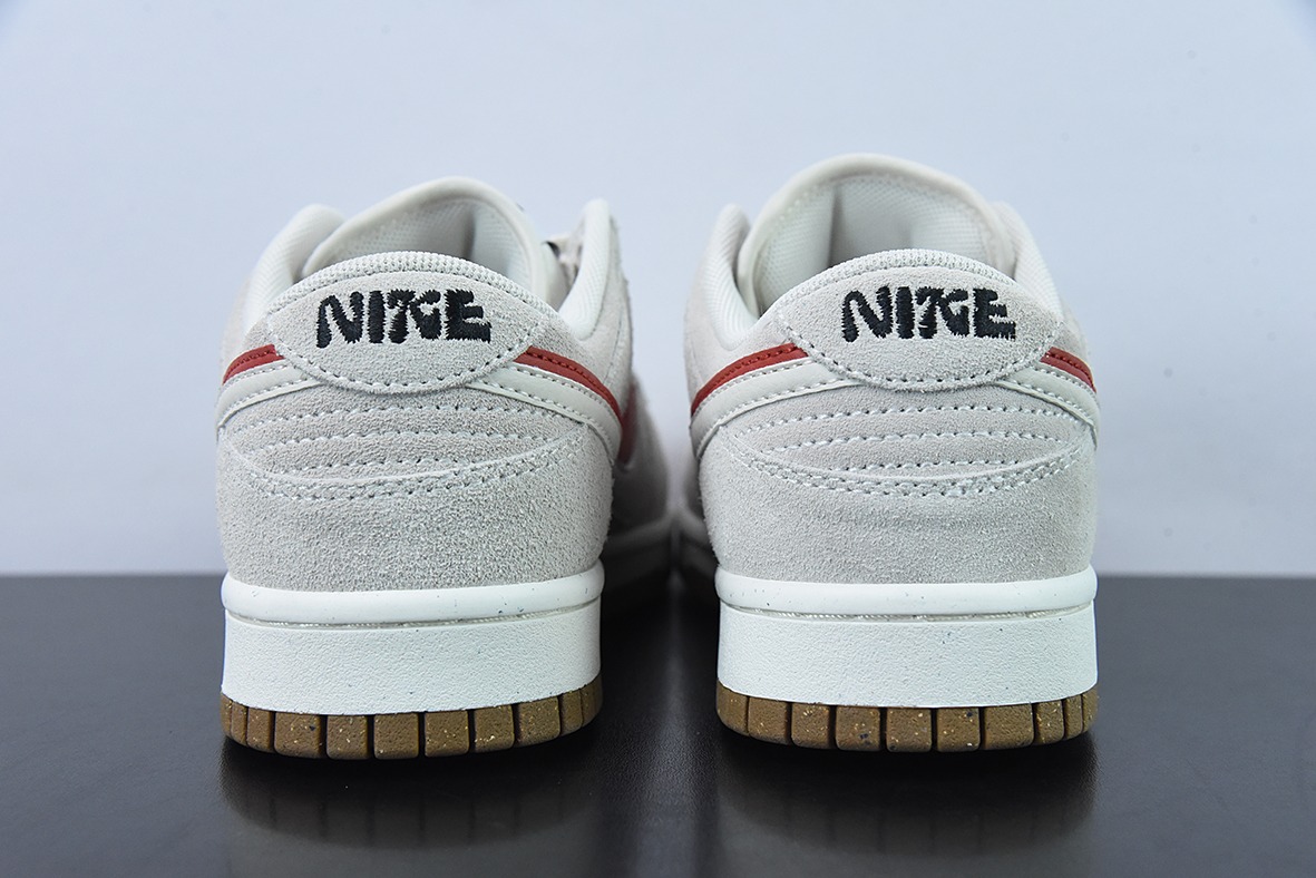 Nike SB Dunk Low 灰白红 双层Swoosh低帮休闲运动鞋  货号： DO9457-100