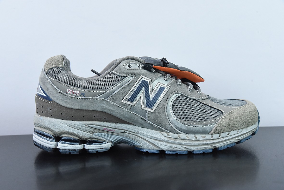 New Balance 新百伦M2002RVA 复古跑鞋/口袋 灰银 2022最款