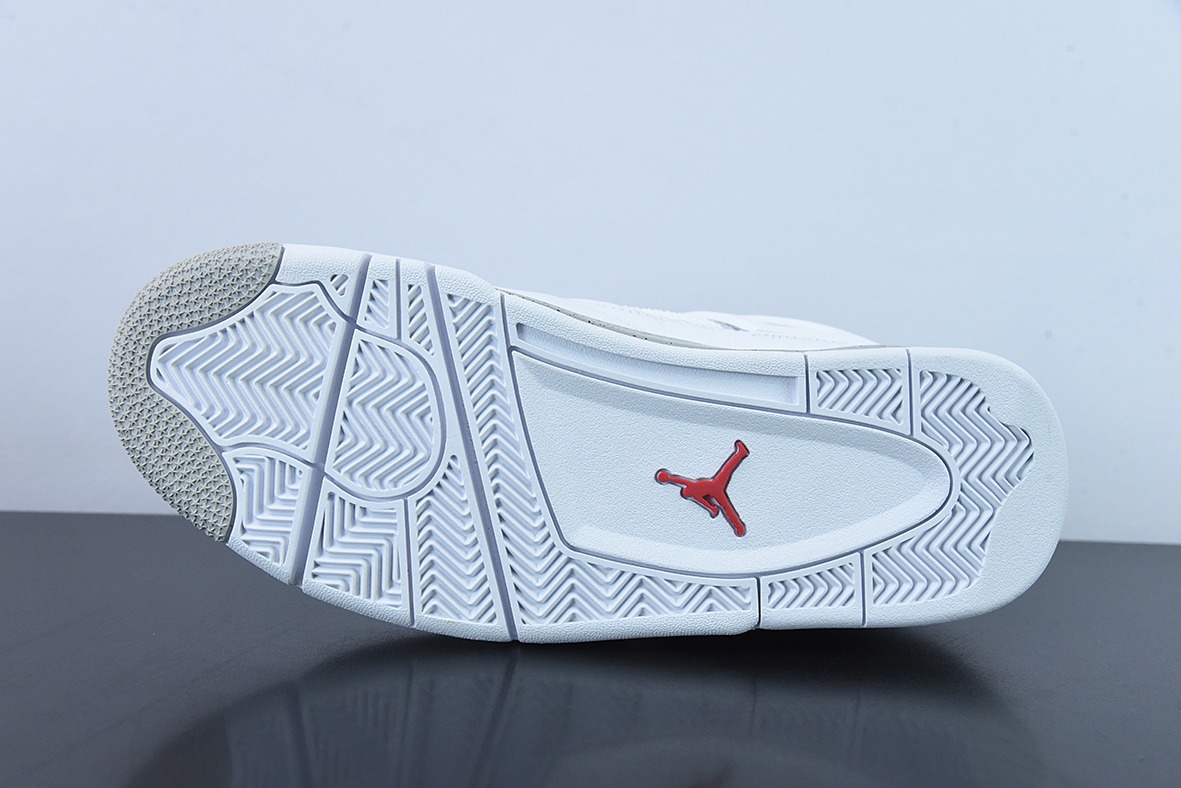 Air Jordan 4“White Oreo”KLAJ4 白奥利奥低帮运动鞋 尺码：CT8527-100