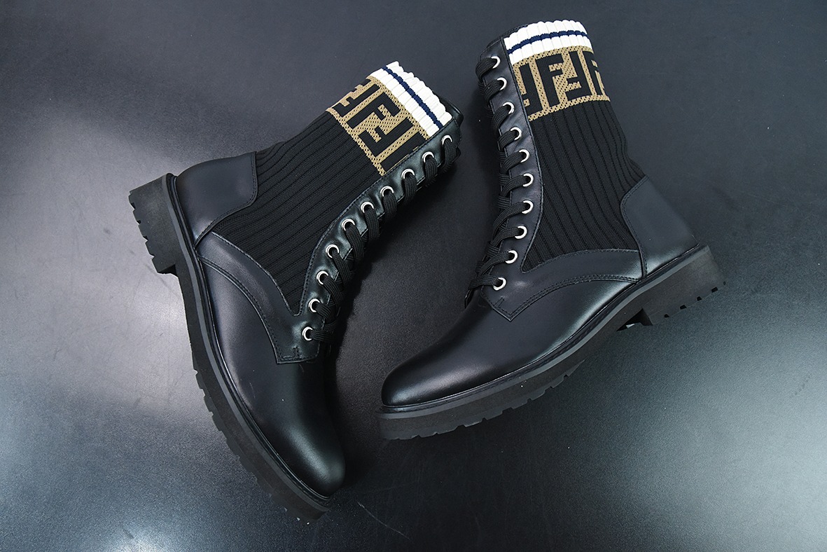 Fendi 芬迪 针织弹力马丁靴