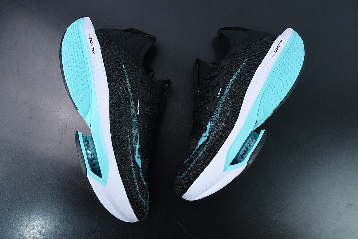 Nike Air Zoom Alphafly NEXT% 2 Proto 马拉松3.0高性能跑鞋/黑湖蓝货号:DV9422 500