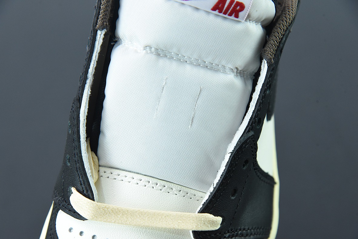 Air Jordan 1 小ts 黑白棕色 Low Dark Mocha 低帮摩卡板鞋 货号:cq4277-105