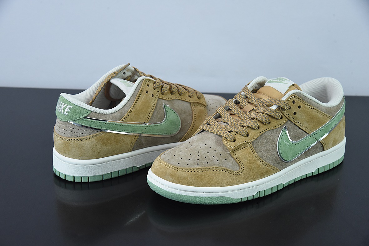 Otomo Katsuhiro x Nike SB Dunk Low "Steamboy OST"麂皮绿棕低帮运动鞋 货号:ST1391 202