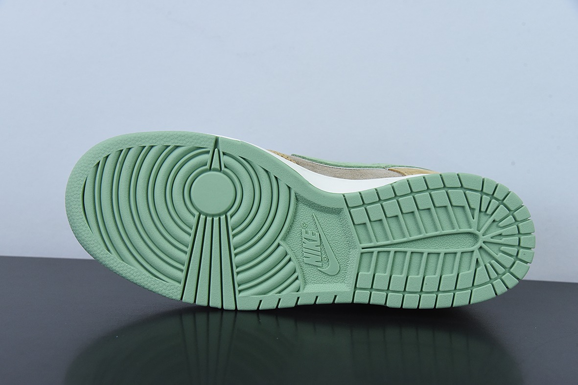 Otomo Katsuhiro x Nike SB Dunk Low "Steamboy OST"麂皮绿棕低帮运动鞋 货号:ST1391 202