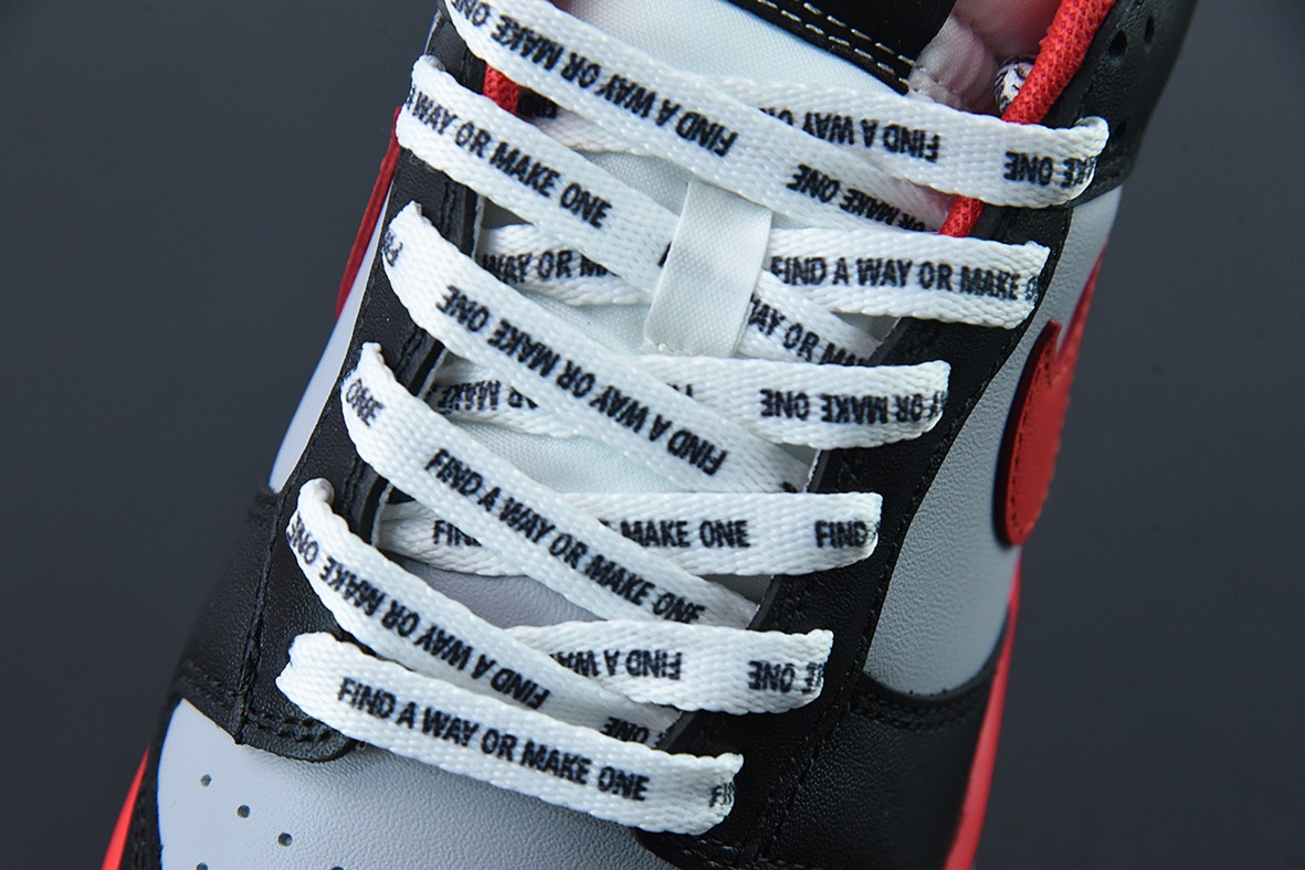 Nike SB Dunk Low “CAU Athletics” 黑灰红 大学联名低帮休闲板鞋 货号:DR6189 001