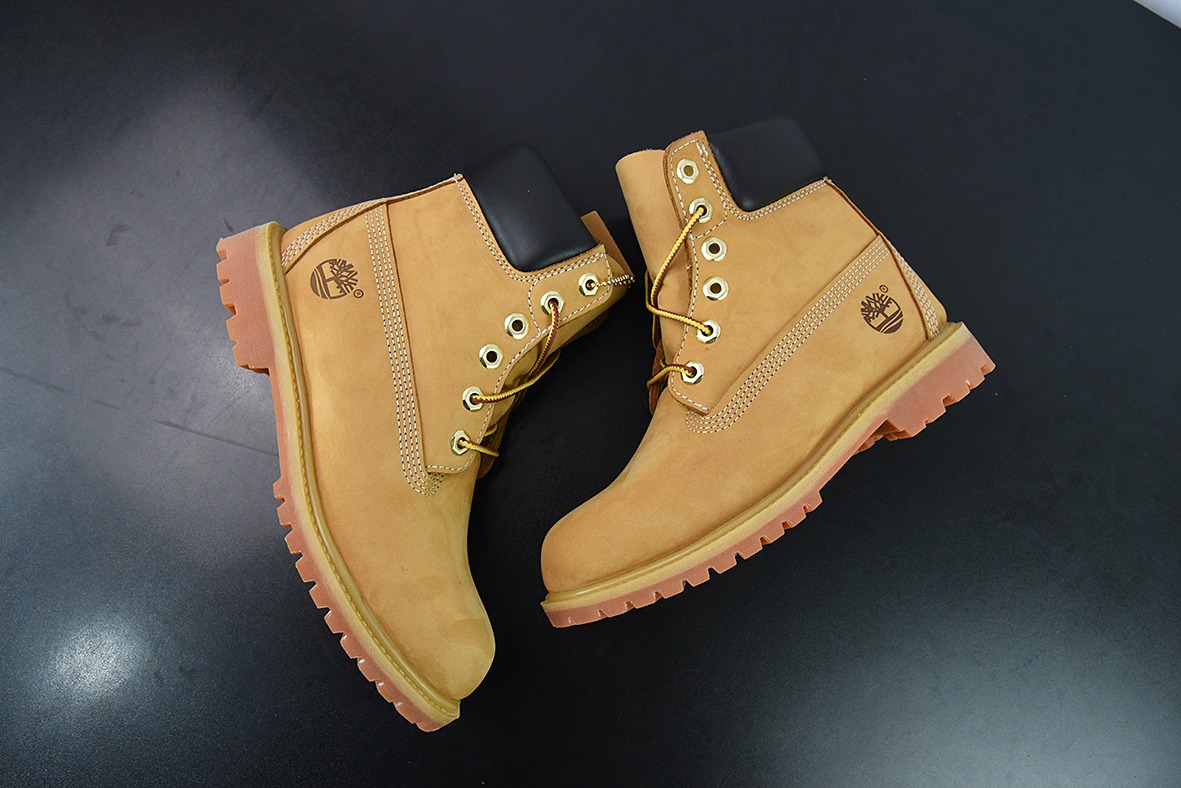 Timberland 天伯伦经典款大黄靴 七孔男码10061 六孔女码10361