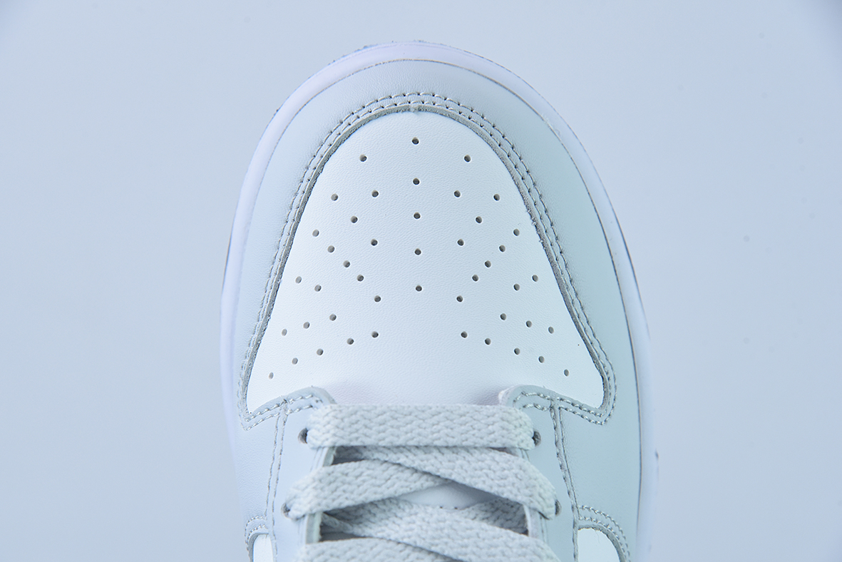 NK Dunk Low 灰白“3D Swoosh” 短鞋型货号DV6482-100