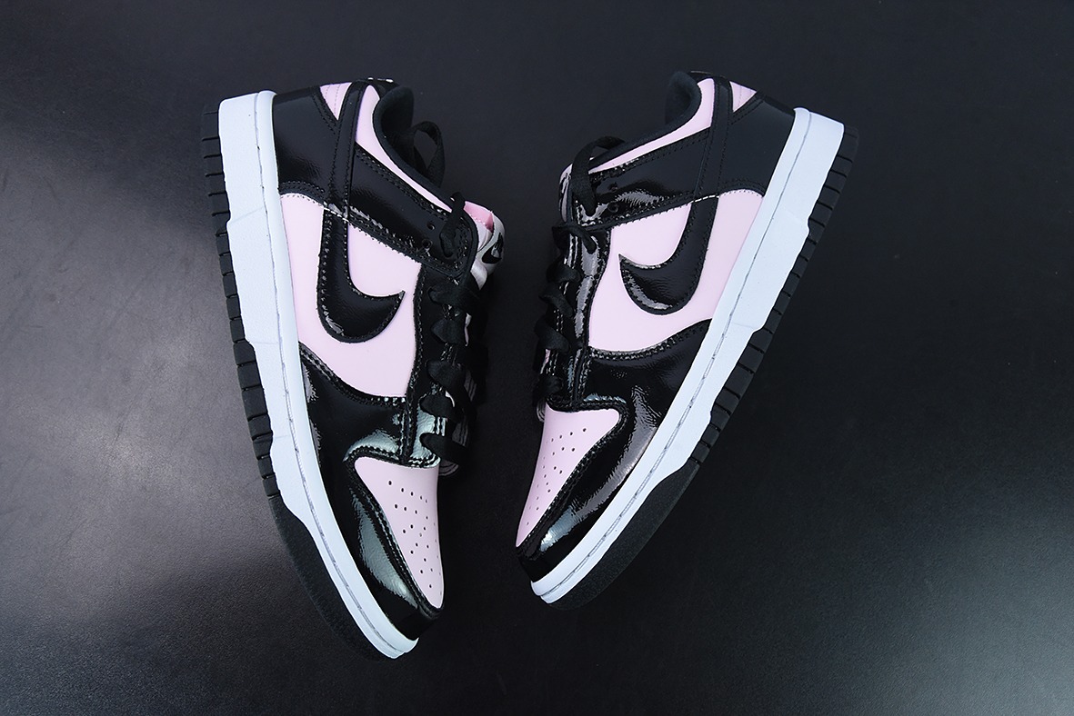 NK SB Dunk Low ESS "Pink Black"黑粉漆皮低帮休闲板鞋 货号：DJ9955-600