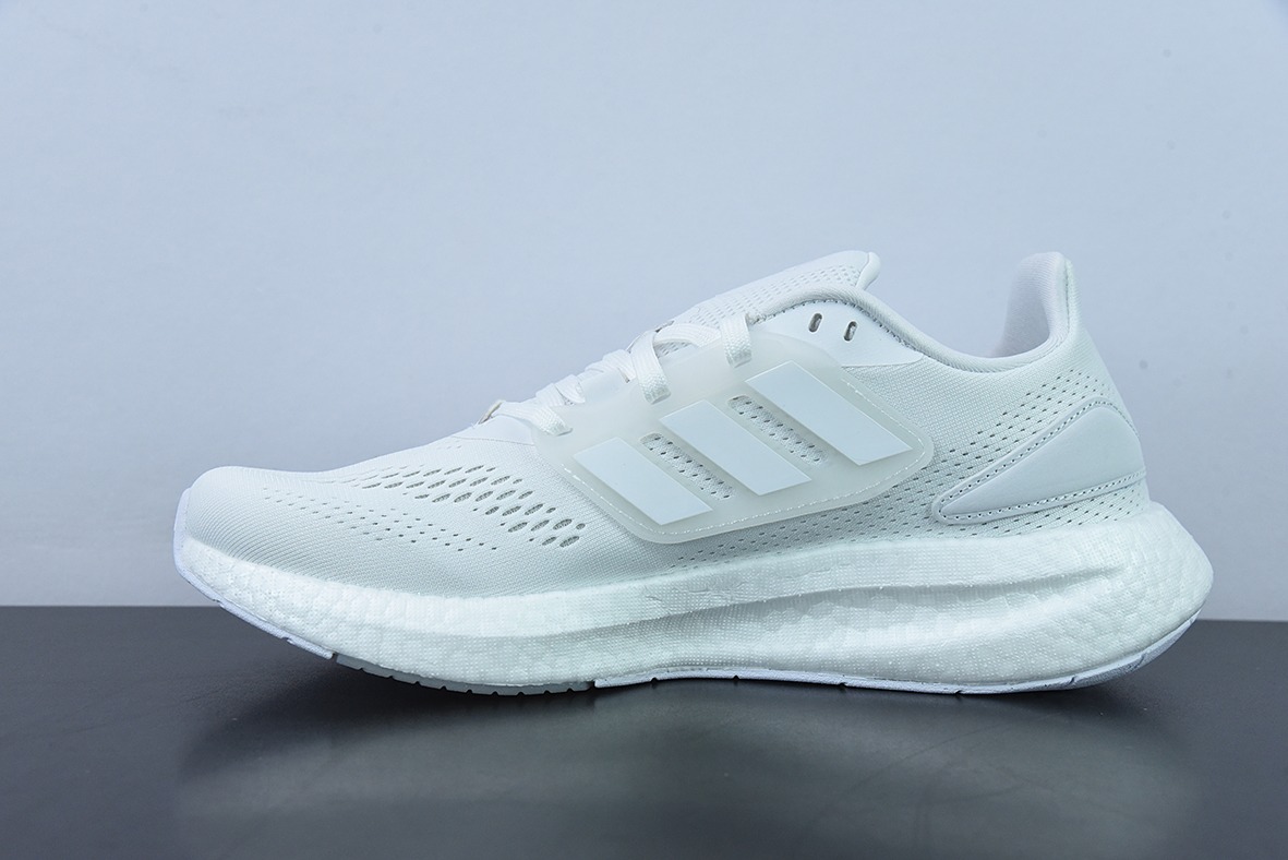 AD PureBoost PB22爆米花缓震跑步鞋 好货：GY4705