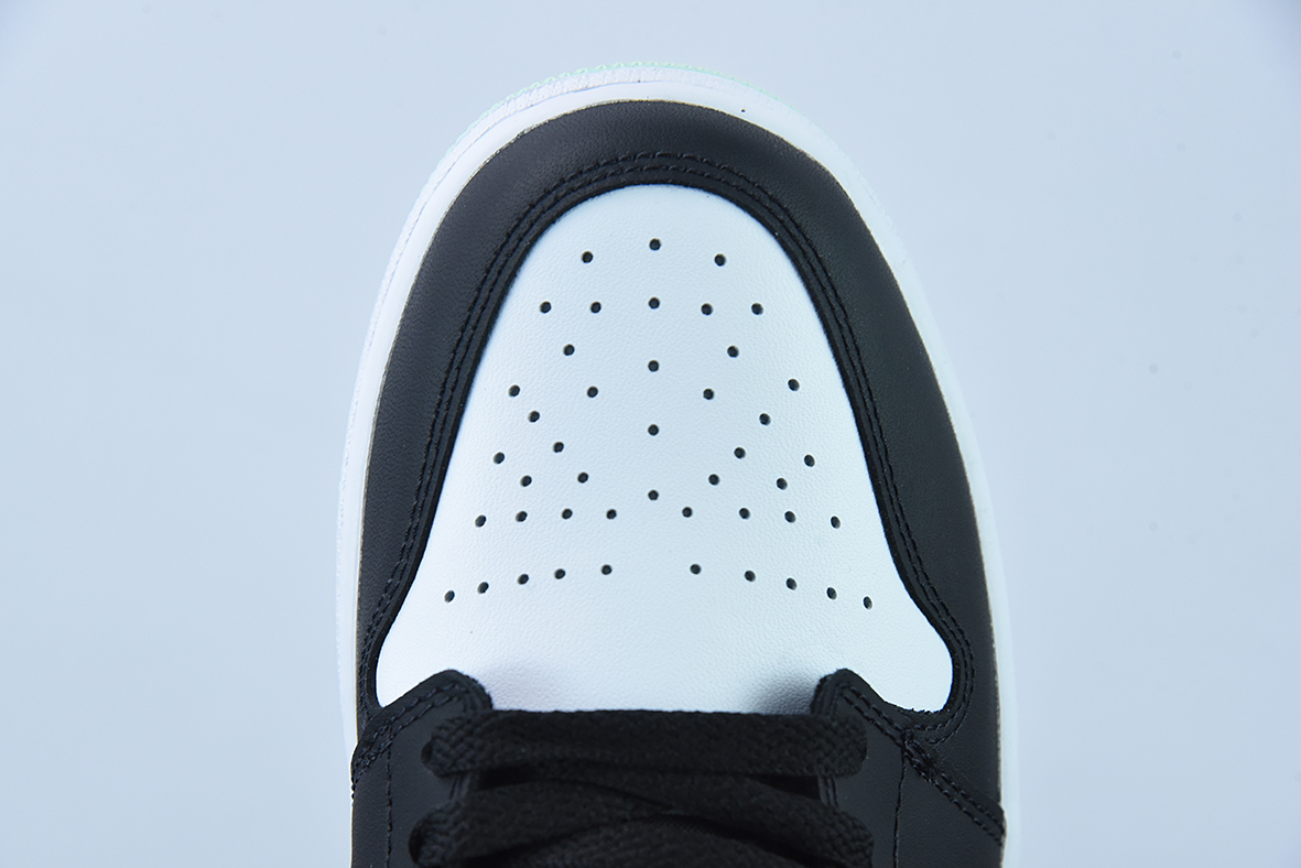 Air Jordan AJ1 Low 低帮AJ1白黑绿小蒂芙尼 纯原男码 货号：DM1199-100