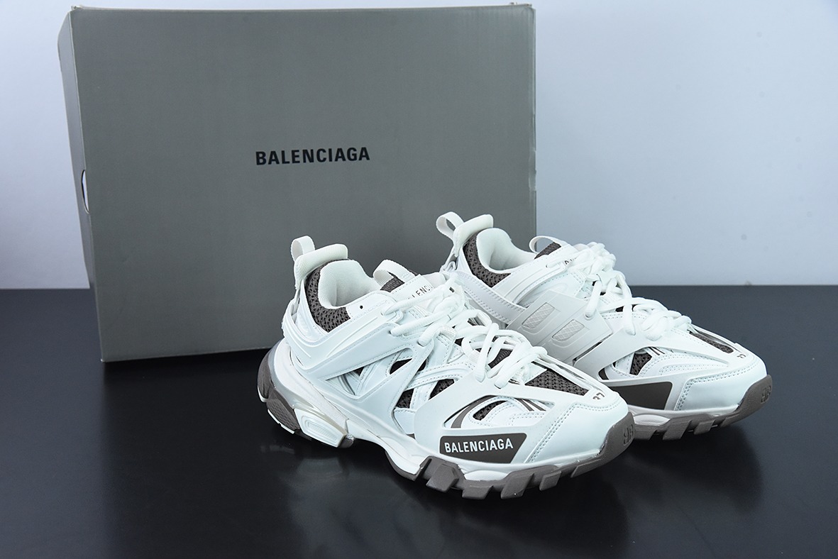 Balenciaga 巴黎世家 Track Sneaker 巴黎世家三代 户外概念复古老爹鞋