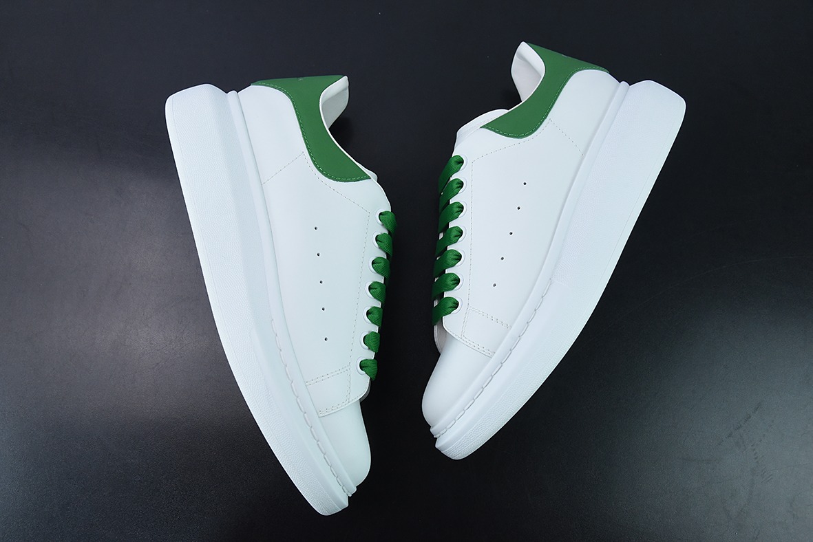 Alexander McQueen 亚历山大麦昆松糕鞋厚底增高小白鞋