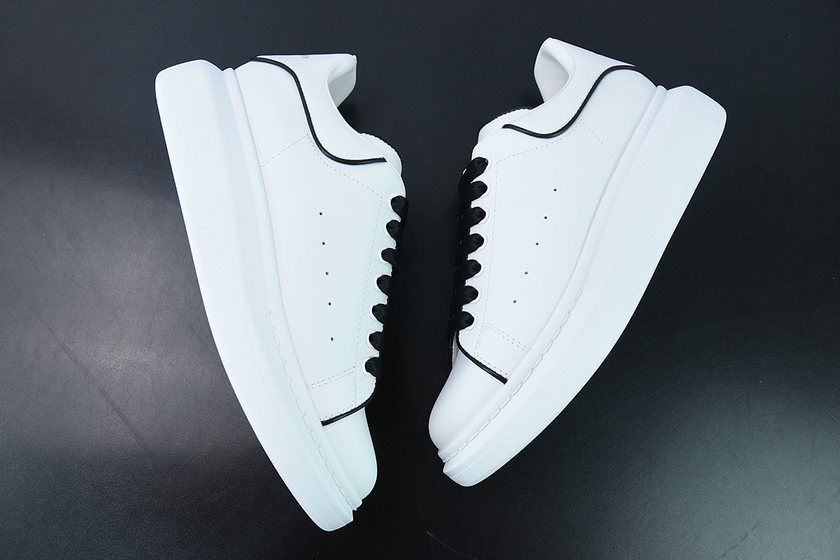 Alexander McQueen 亚历山大麦昆松糕鞋厚底增高小白鞋