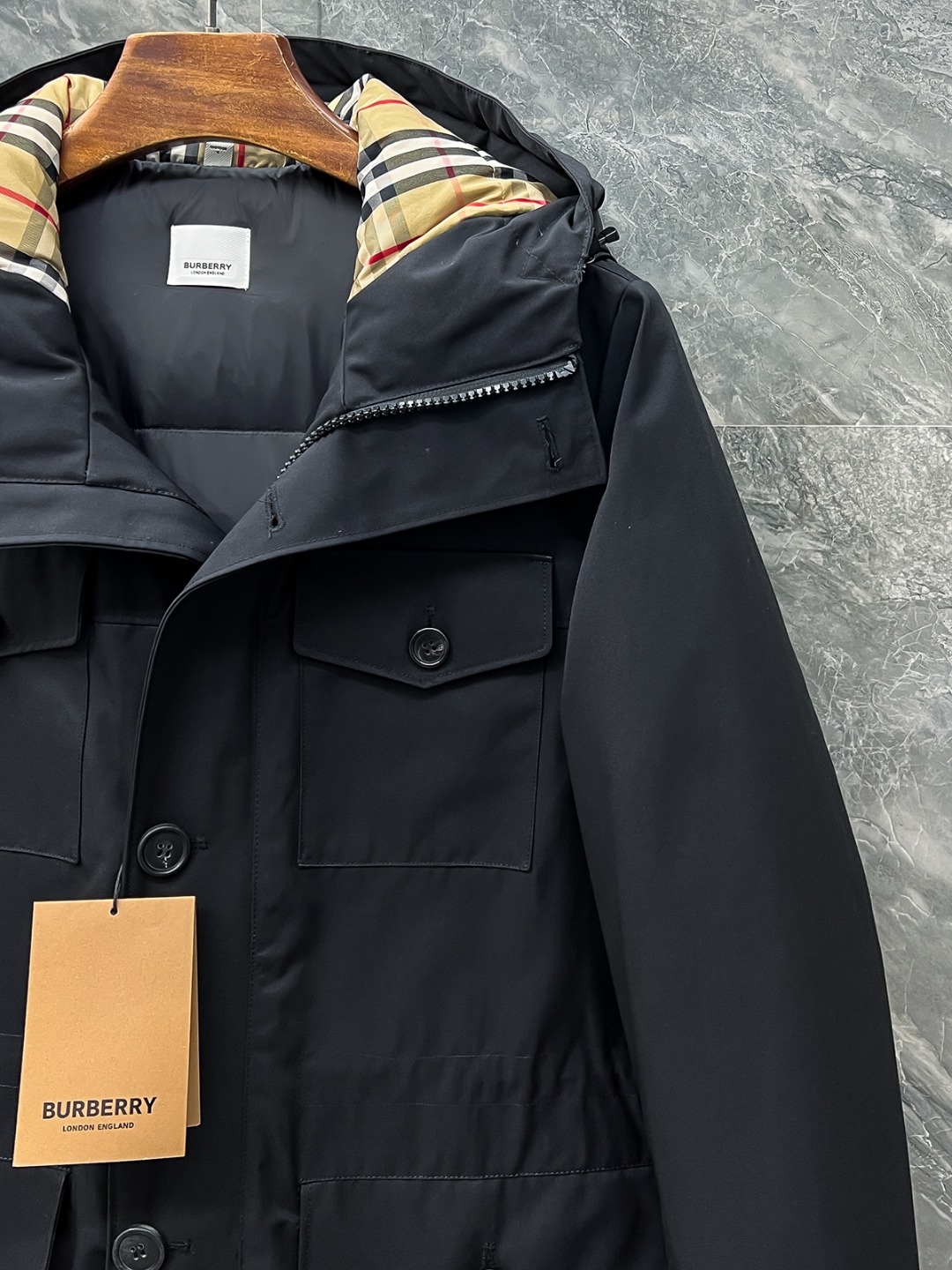 【新品】2022秋冬Bur*erry连帽中长款羽绒大衣夹克外套