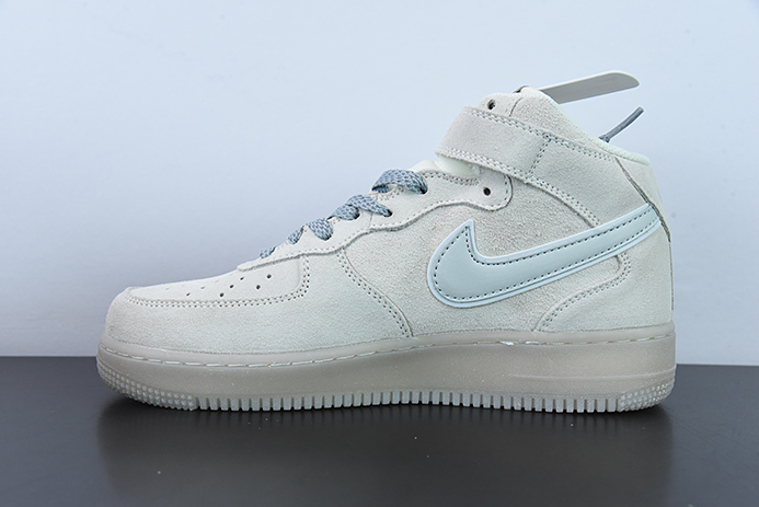 NIke Air Force 1 '07 Mid 卫冕冠军六代 空军一号中帮运动休闲 货号：GB0902-112