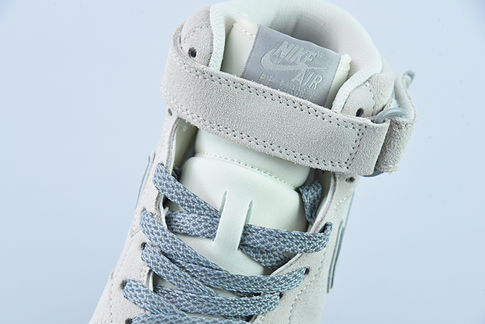 NIke Air Force 1 '07 Mid 卫冕冠军六代 空军一号中帮运动休闲 货号：GB0902-112