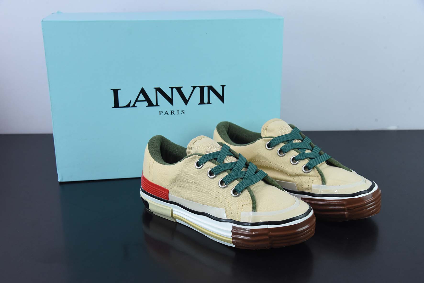 YUG21405250C LANVIN帆布鞋