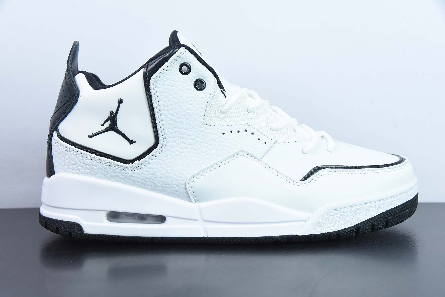 Nike Air Jordan Courtside 23迈克尔·乔丹AJ23代简版中帮复古休闲运动文化篮球鞋货号:AR1000-100