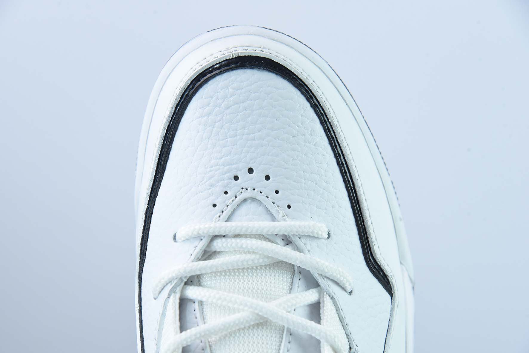 Nike Air Jordan Courtside 23迈克尔·乔丹AJ23代简版中帮复古休闲运动文化篮球鞋货号:AR1000-100