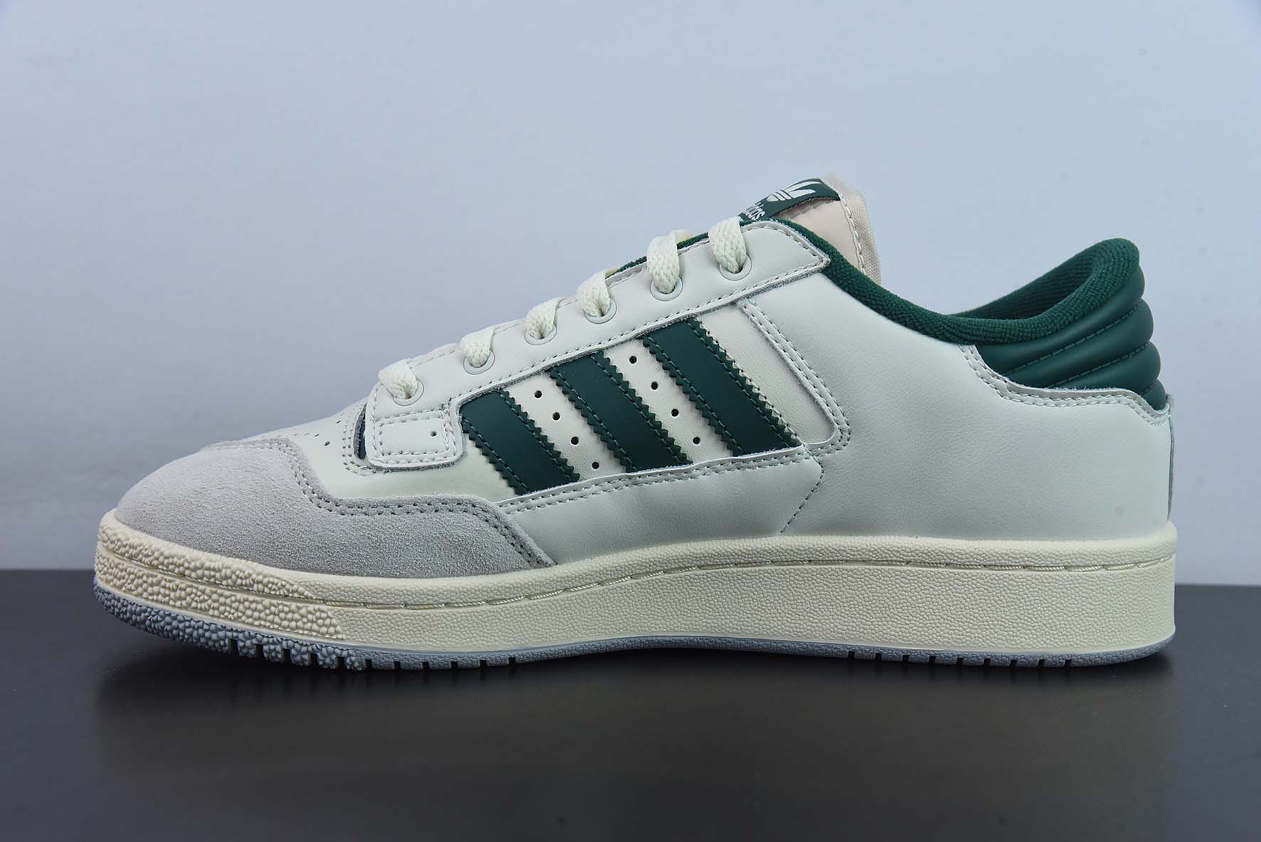 [Adidas Originals Series]Low Top Versatile Trendy Casual Sports Sneakers Item