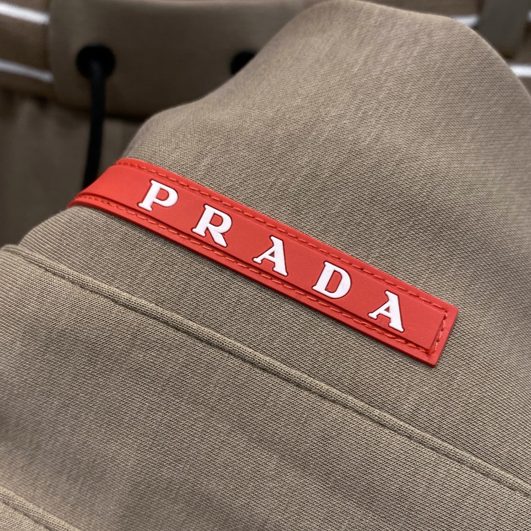 P*rada 普拉达# 2022秋冬最新男士内里水貂绒休闲卫裤