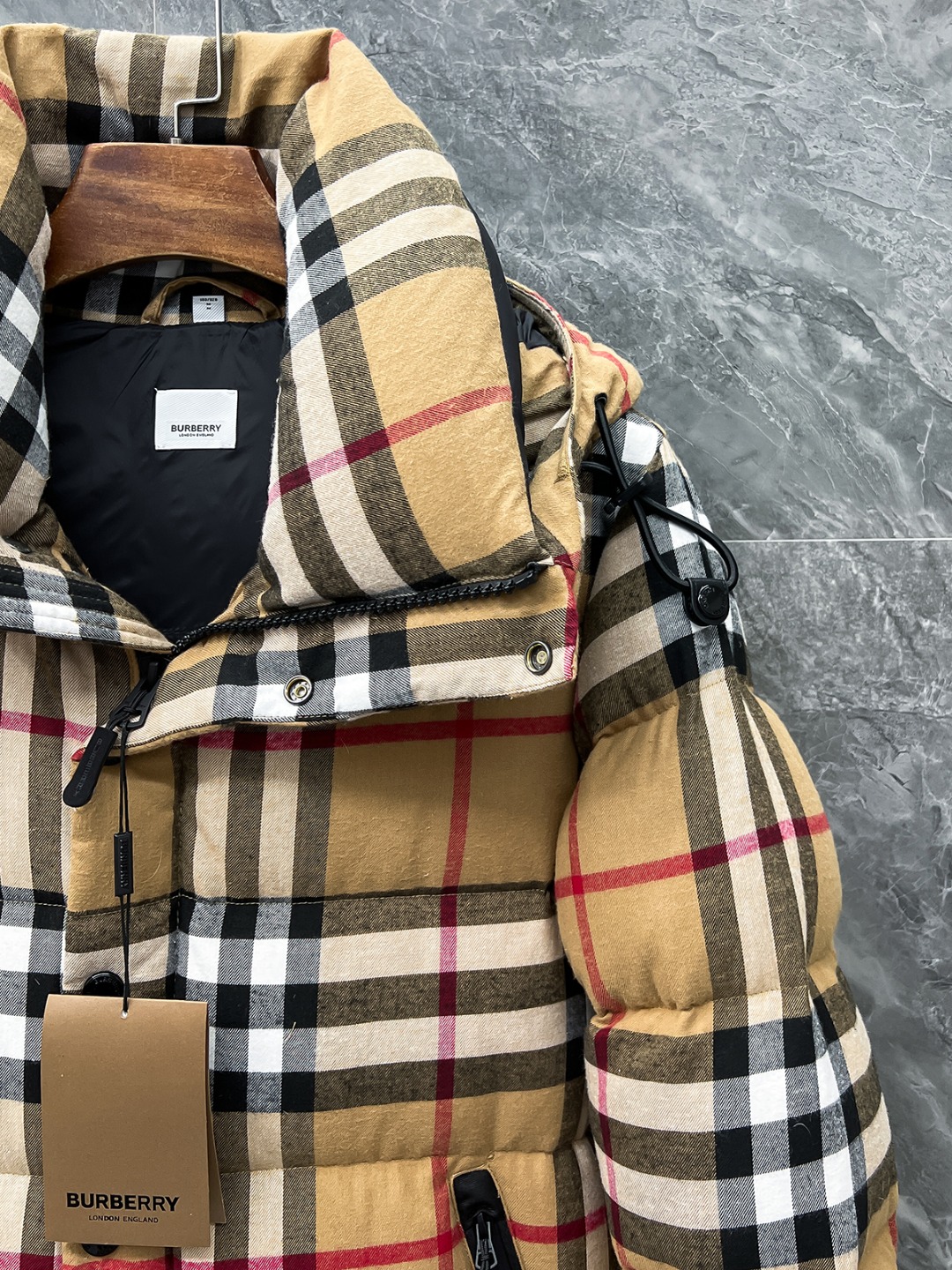 【新品】2022秋冬Bur*erry Vintage格纹羽绒服夹克外套