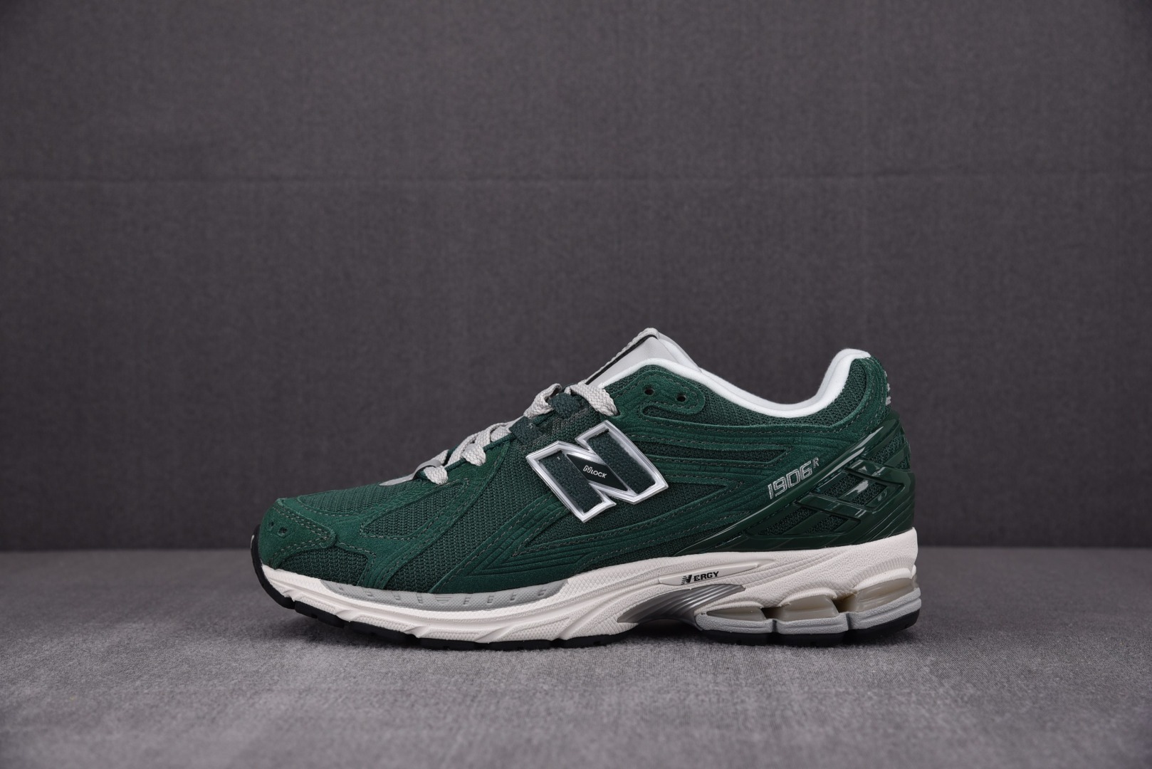 NB1906R绿色尺码36-45总裁R版出品-NewBalance1906R绿色1906RXYZ010鞋