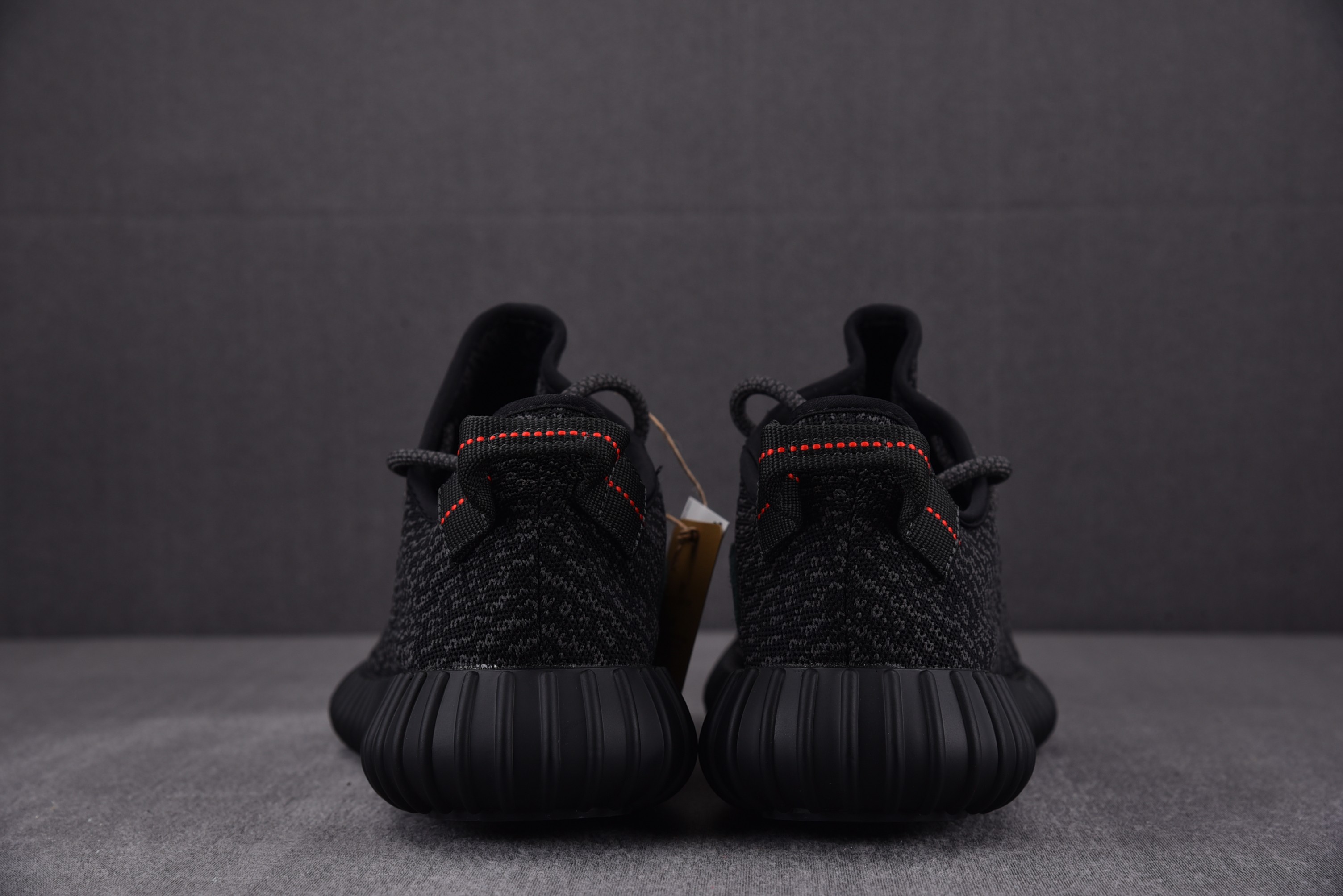 Yeezy350初代黑色尺码:36-