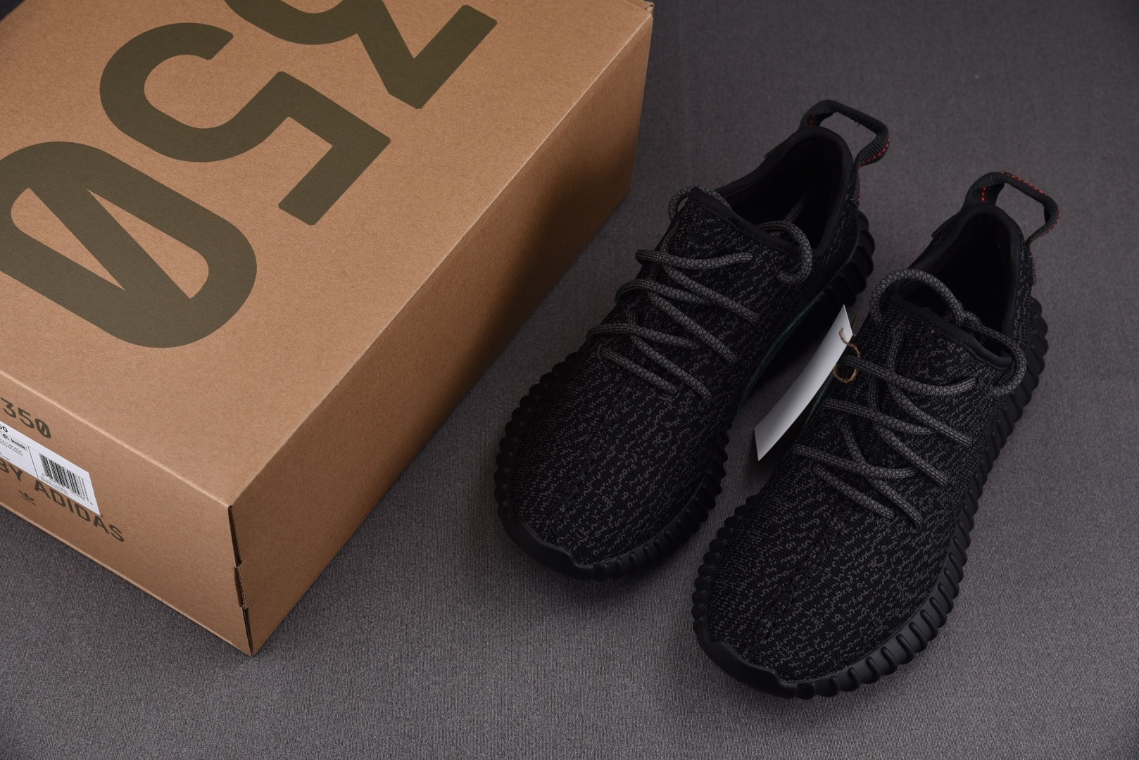 Yeezy350初代黑色尺码:36-