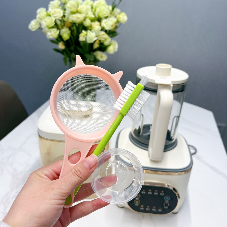 🛒MODONG摩动彩屏柔声破壁机
🔅600w强劲功率，细腻破壁，丝滑0渣感
🔅高清彩屏显示，激发料理灵感💡
🔅1400ml大容量，满足一家人的胃口✔️
🔅升级不粘底盘，防糊底易清洁🧽