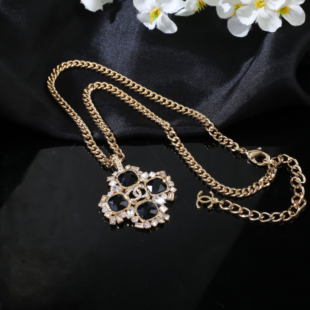 香奈儿Chanel新款项链专柜同步上市双C锁骨链精工打造原版一致黄铜材质