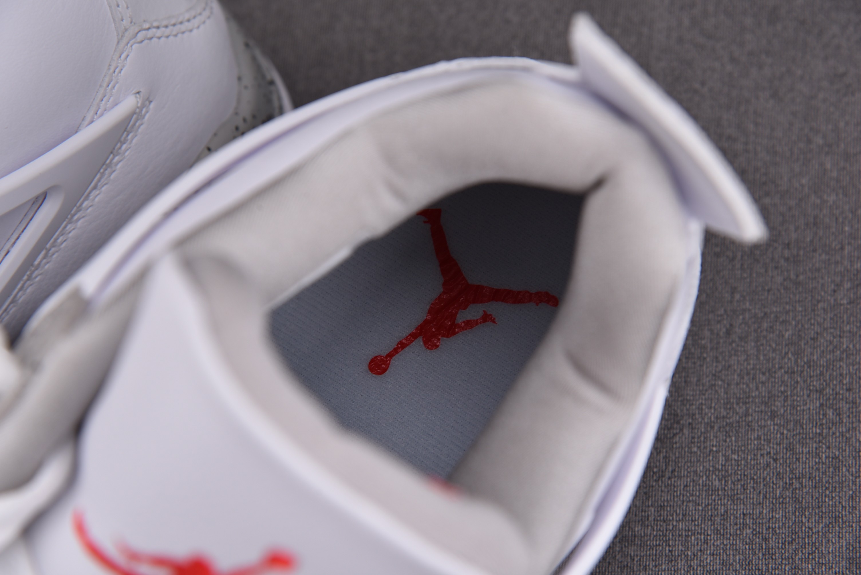 AJ4白奥利奥尺码40-48.5总裁R版出品-AirJordan4Oreo白奥利奥灰白红泼墨CT8527