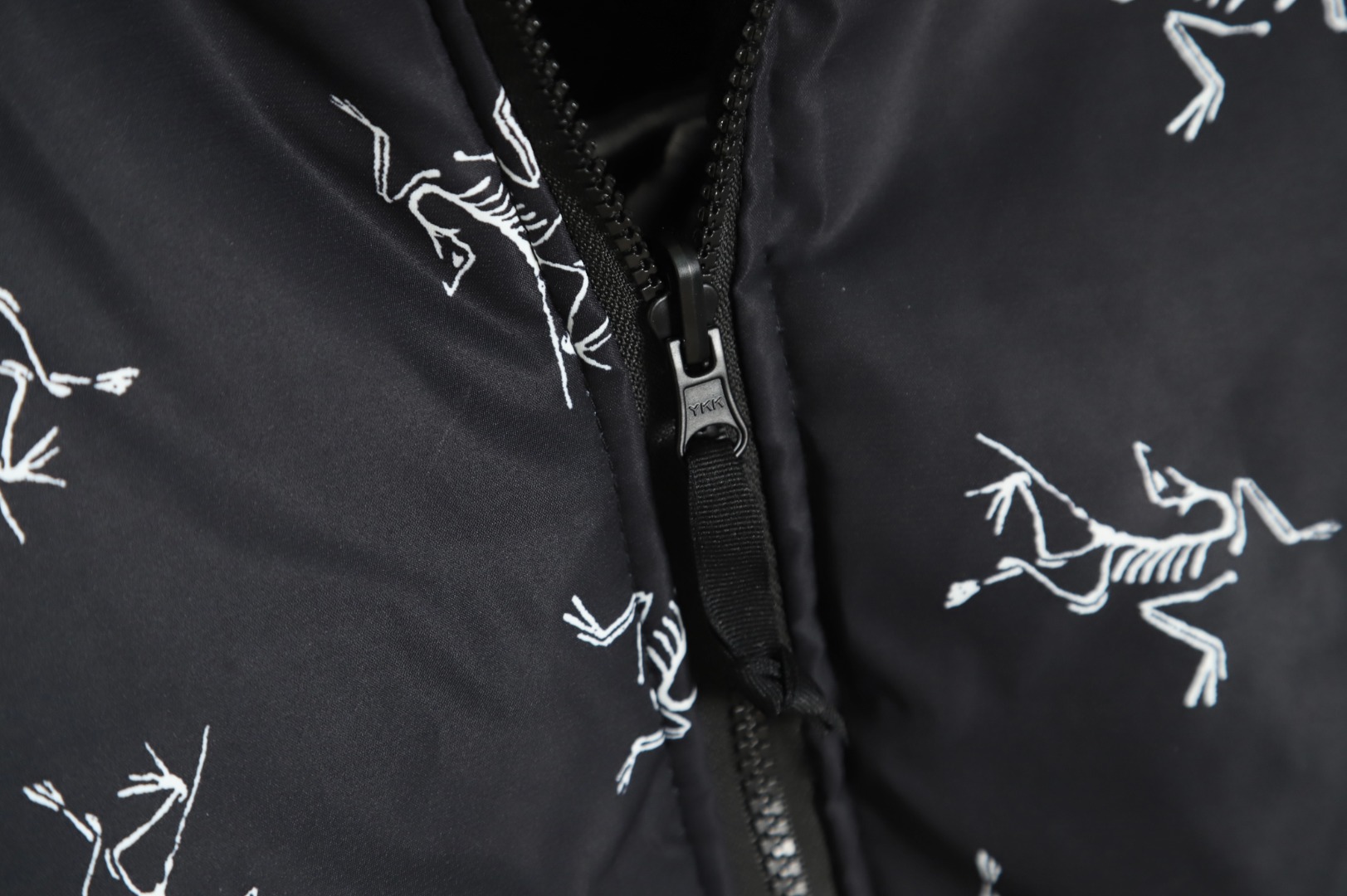 400 Arc'teryx 22Fw 始祖鸟双面重工刺绣羊羔绒棉服