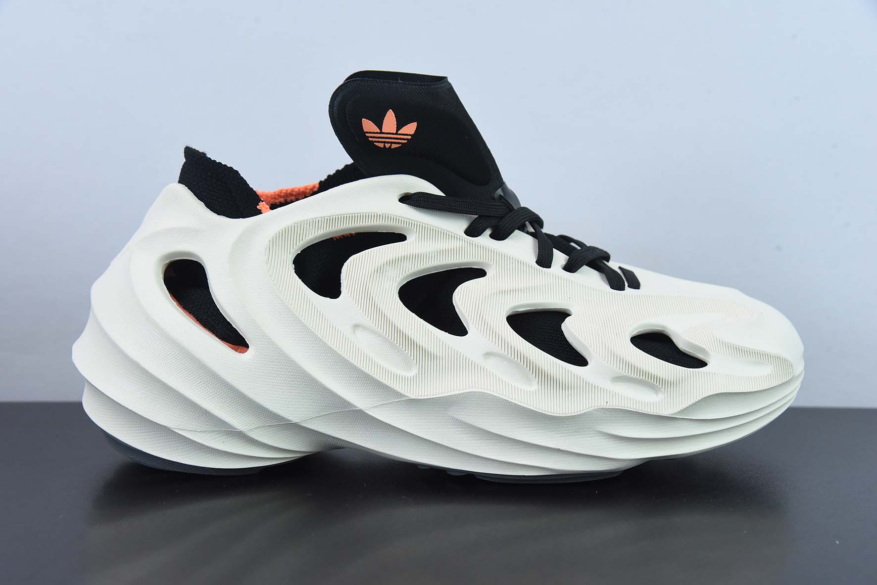 Adidas AdiFOM Q 镂空白黑 阿迪全新系列秋冬季洞洞鞋HP6582818